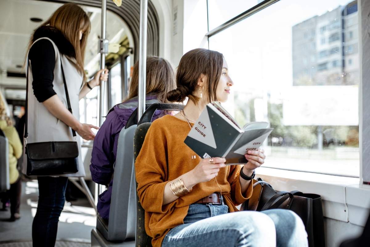 Thornton Transportation: Seamless City Access from Parterre